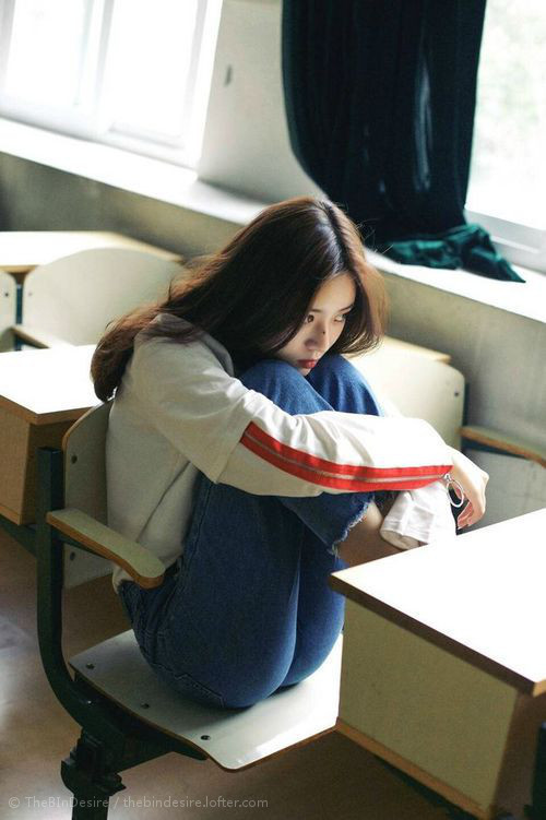 开云体育中国-字母哥暴力美学撕裂防线，公牛铁血团队绞杀黄蜂，个人英雄与集体意志的终极博弈